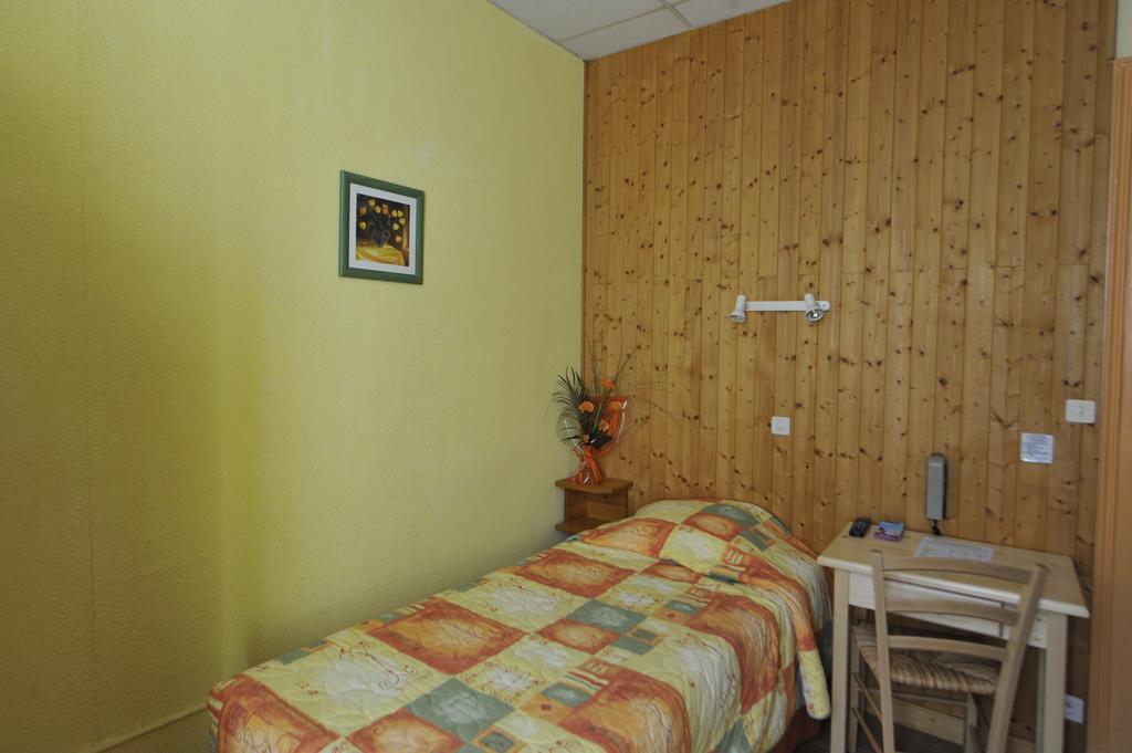 Hotel De La Grotte Εξ Λε Μπαν Εξωτερικό φωτογραφία